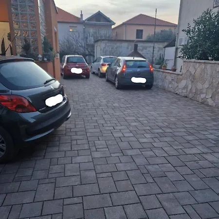 Apartments Marica * Задар