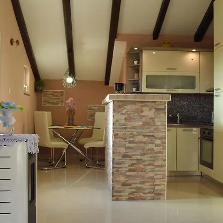 Apartments Marica Апартаменты *