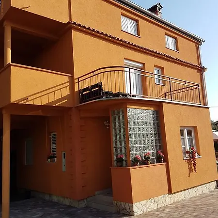 Apartments Marica * Задар