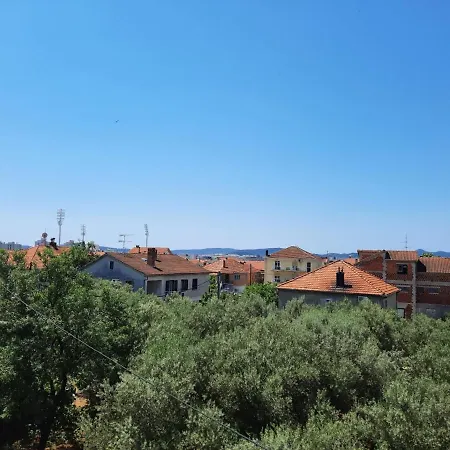 Marica Apartman Zára